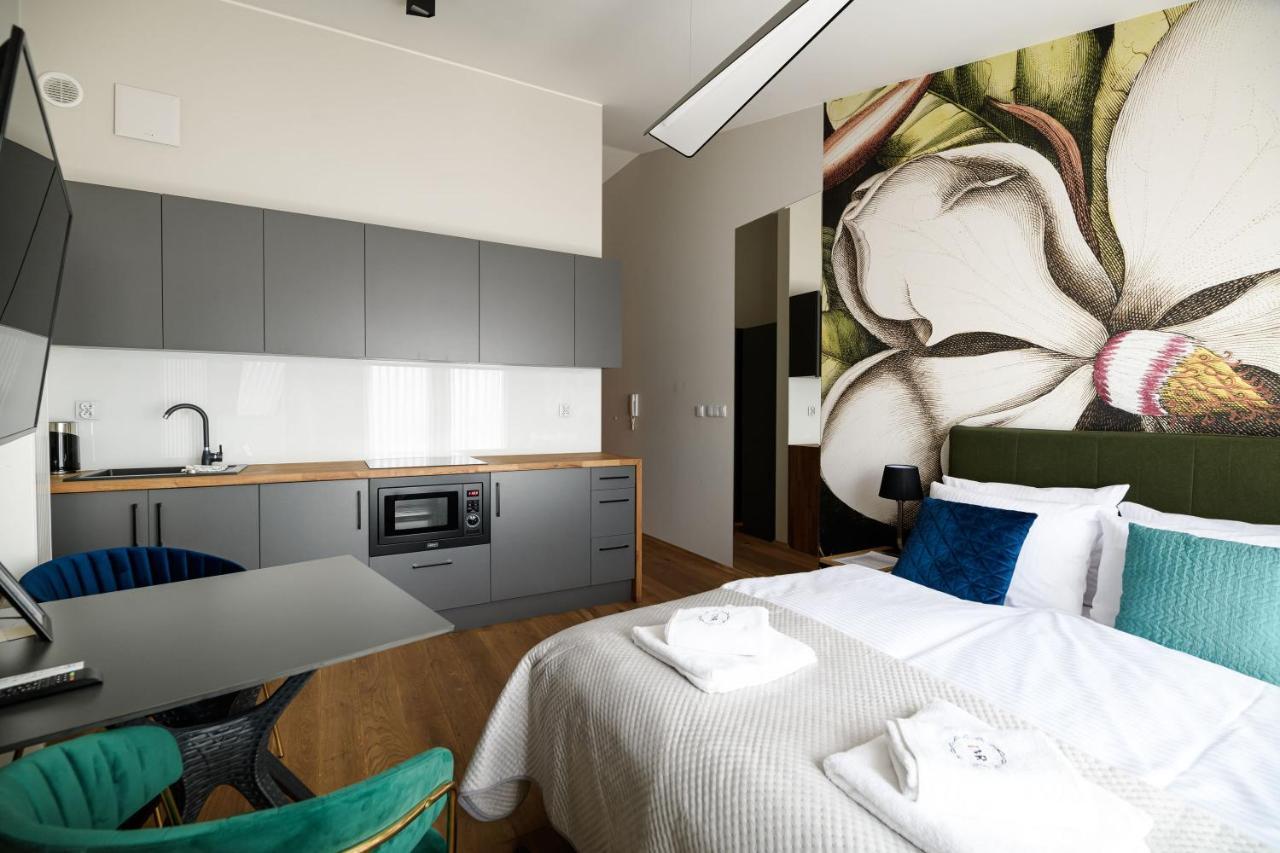 Aparthotel Inspire Miodova Residence Krasków Eksteriør bilde