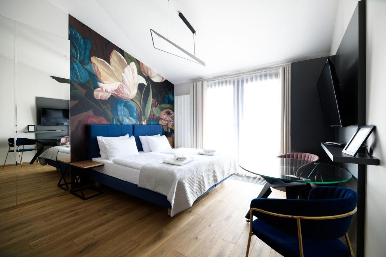 Aparthotel Inspire Miodova Residence Krasków Eksteriør bilde