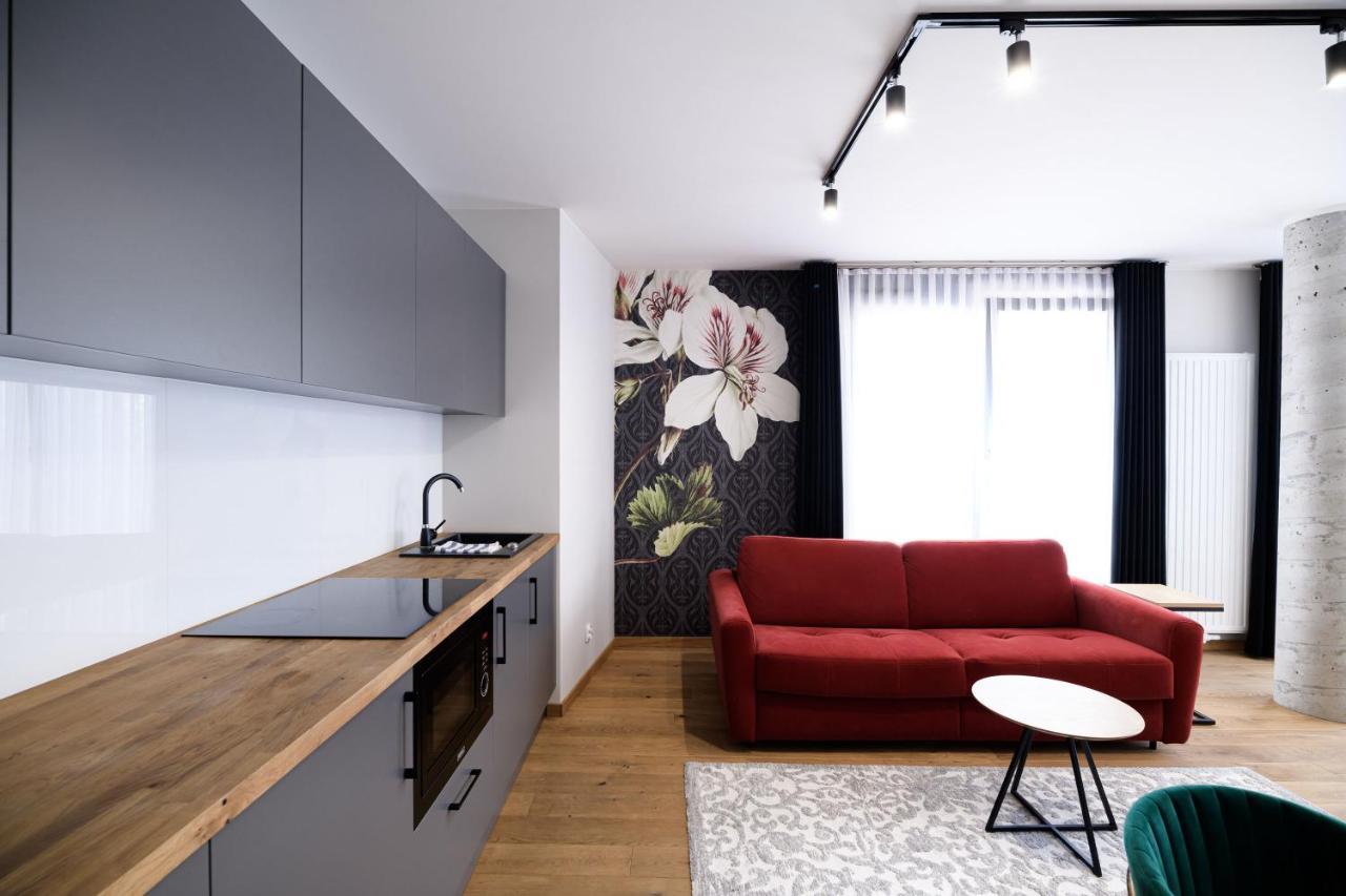 Aparthotel Inspire Miodova Residence Krasków Eksteriør bilde