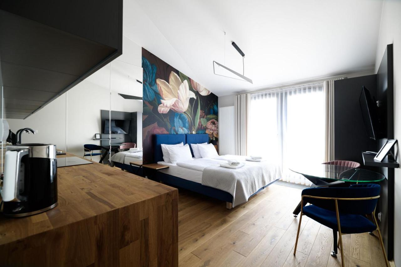 Aparthotel Inspire Miodova Residence Krasków Eksteriør bilde