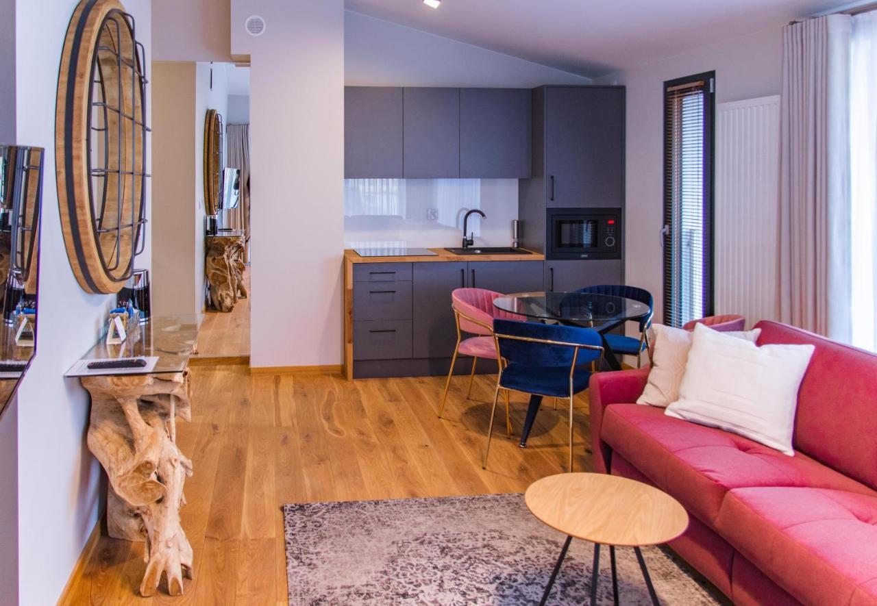 Aparthotel Inspire Miodova Residence Krasków Eksteriør bilde