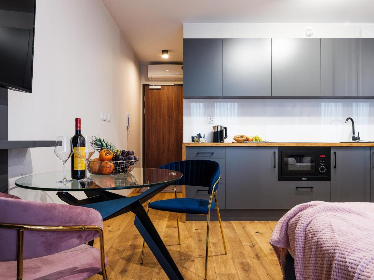 Aparthotel Inspire Miodova Residence Krasków Eksteriør bilde